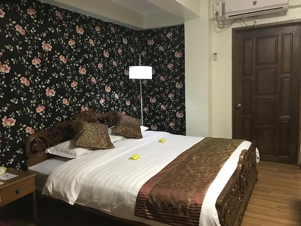 Crystal Palace Hotel Yangon