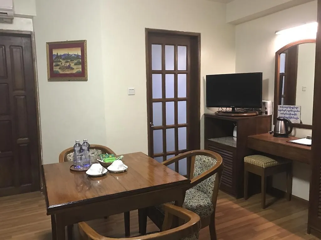 Crystal Palace Hotel Yangon